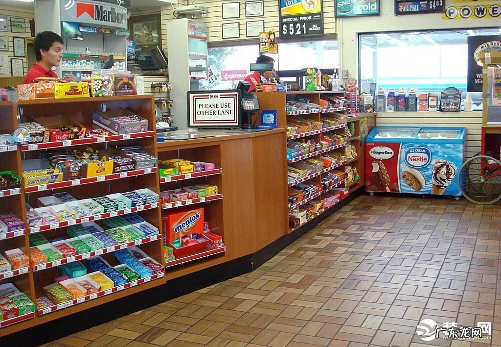 五款小型便利店装修设计方案 小超市怎么装修设计