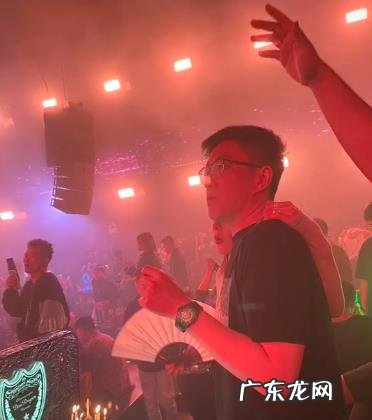 百万粉网红潘宁恋情曝光 潘宁static男朋友长啥样