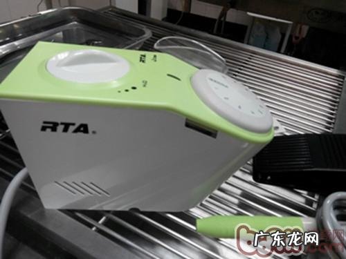 犬猫洗牙手术方法介绍