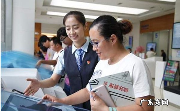 现在买车首付最低多少钱?一般买车首付百分之多少?