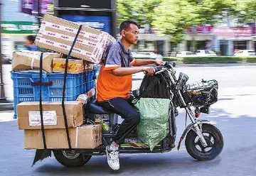 派送中要不要催快递员？快递正在派件要怎样催？