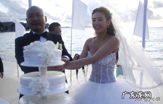 明星姐弟恋夫妻年龄差大全 谢娜张杰差几岁