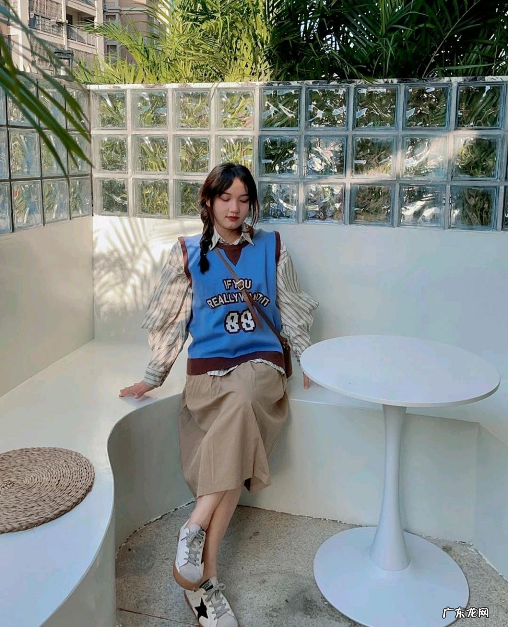 微胖女孩的专属穿搭指南 胖女孩怎样搭配衣服好看