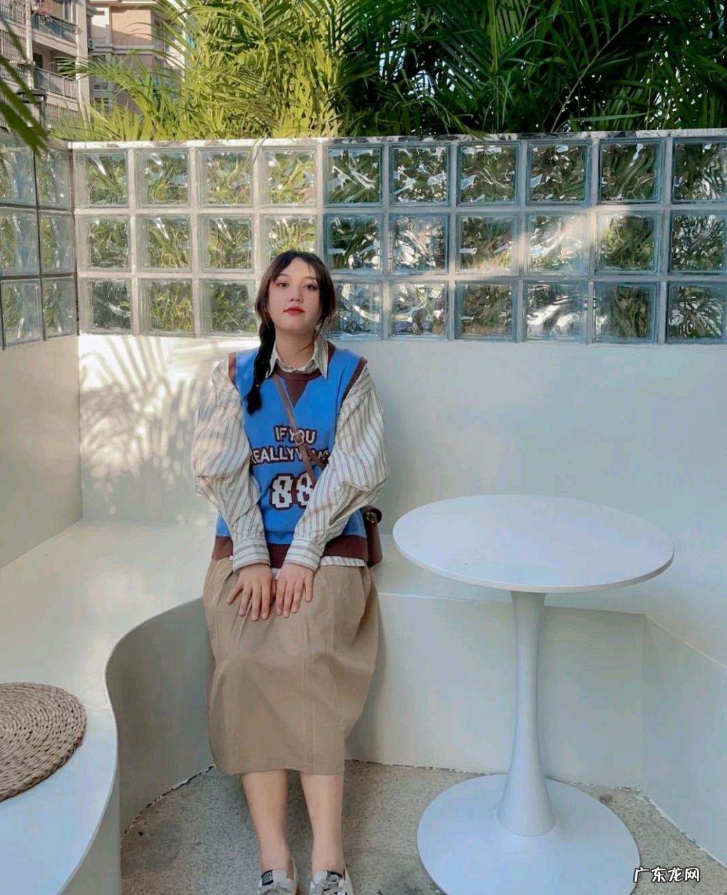 微胖女孩的专属穿搭指南 胖女孩怎样搭配衣服好看