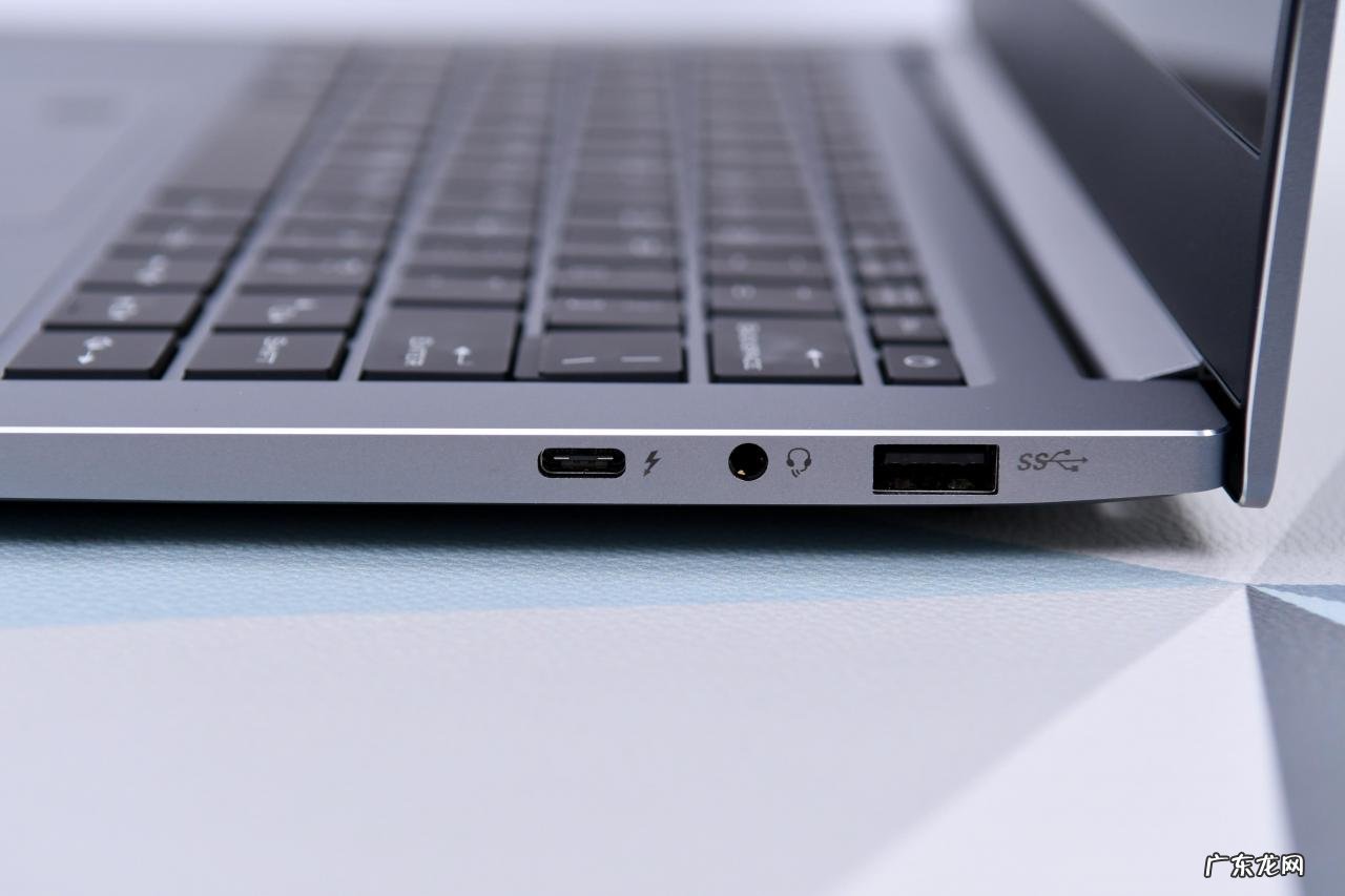 雷电接口和type c 一样吗？二者的区别在哪？