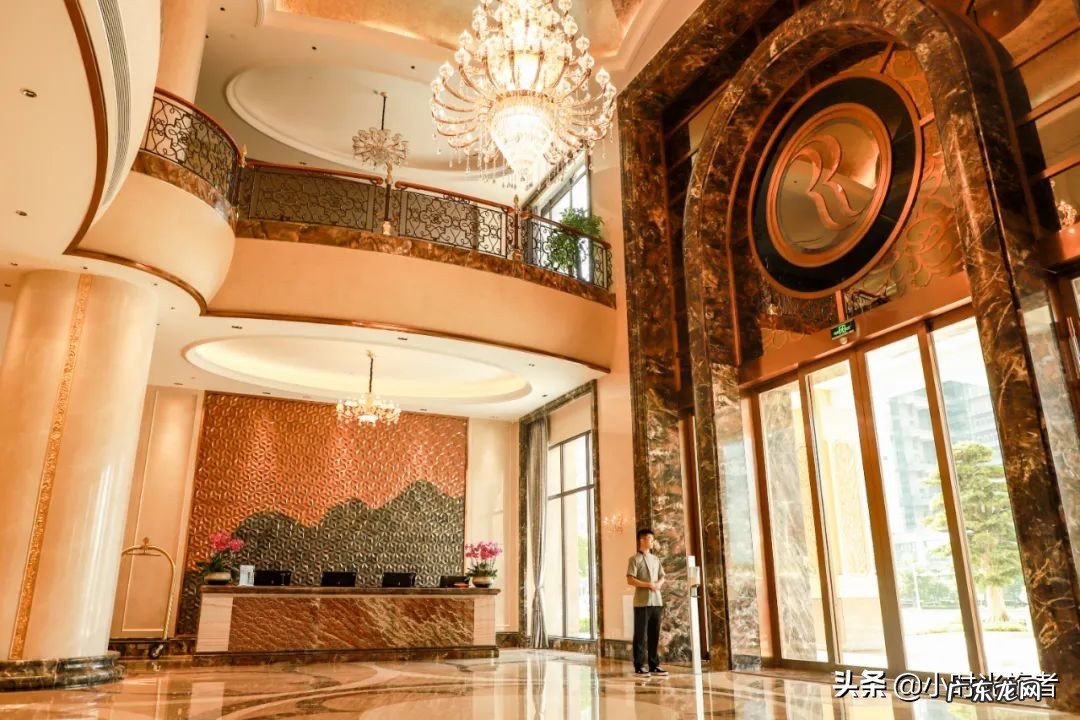 华美酒店在哪里?怎么样?