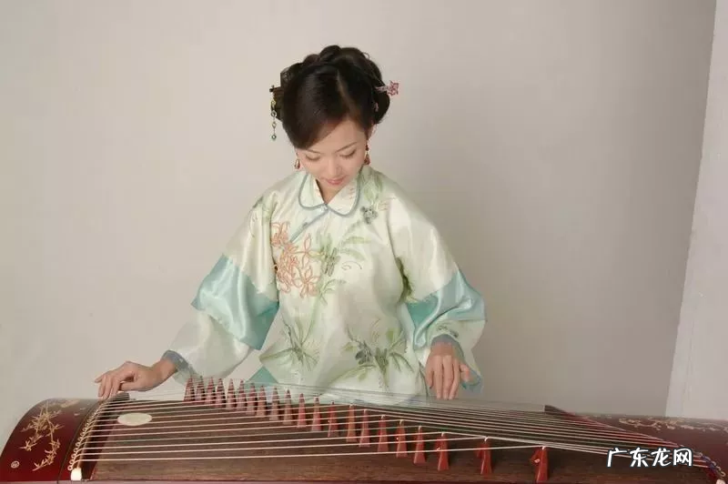 初学者必看 古筝选购注意事项有哪些