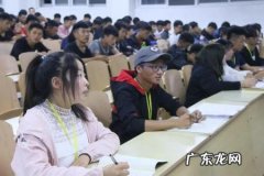 学生会面试提问题提什么好 学生会面试提问