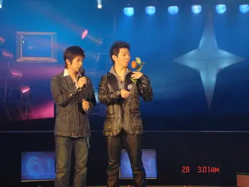 华谊兄弟旗下艺人名单 华谊音乐旗下歌手有哪些