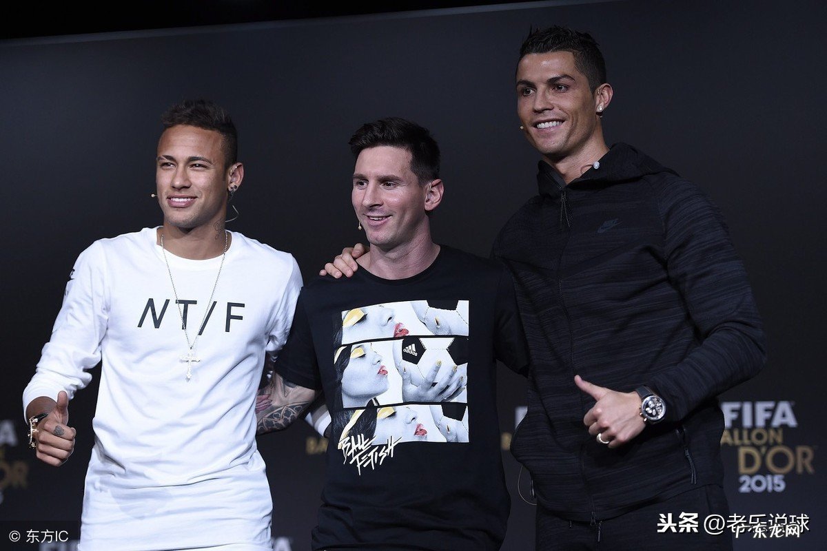 足球位置介绍和详解图 美式足球位置有哪些