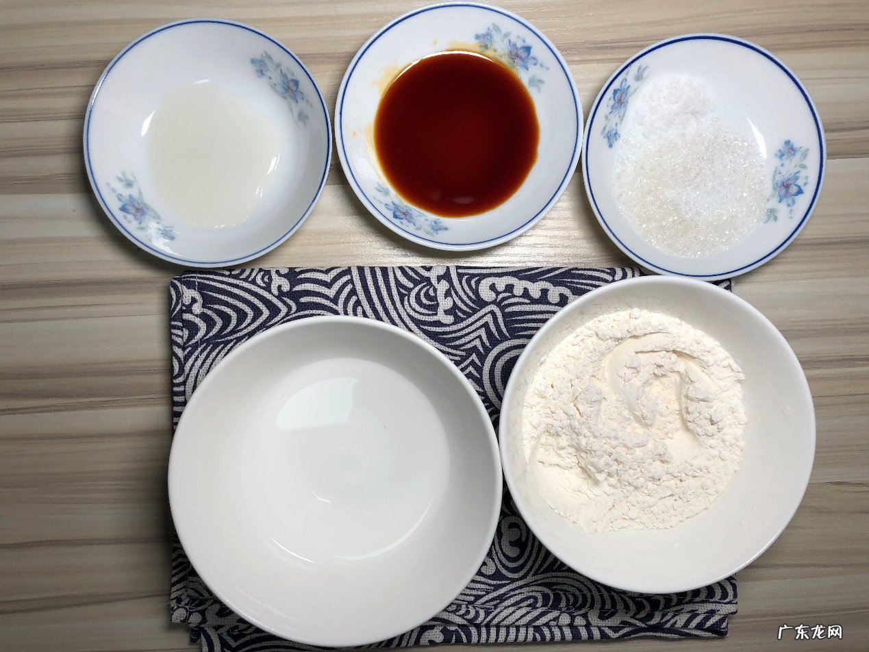 制作肯德基鸡肉卷的方法分享 肯德基鸡肉卷怎么做