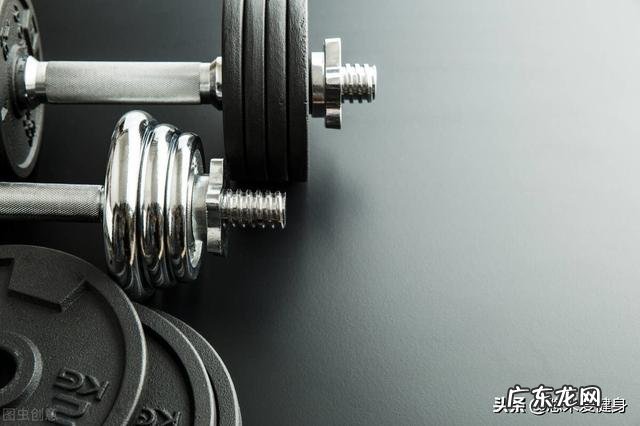 初学者家庭哑铃健身最佳方案是什么？