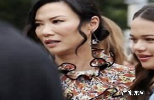 邓文迪和默多克14年婚姻史回顾 邓文迪与默多克在一起生活几年