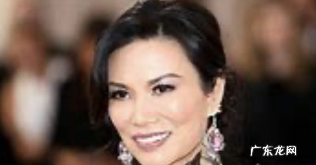 邓文迪和默多克14年婚姻史回顾 邓文迪与默多克在一起生活几年