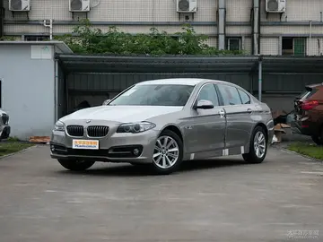 宝马3系和5系买哪个好?有什么区别?