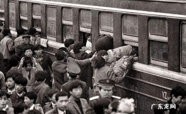 春运和反向春运形成的原因 为什么会有春运现象