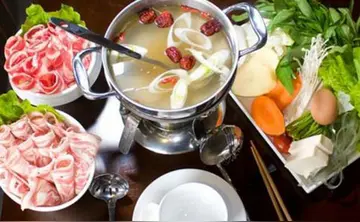 呷哺呷哺火锅怎么样?贵不贵?