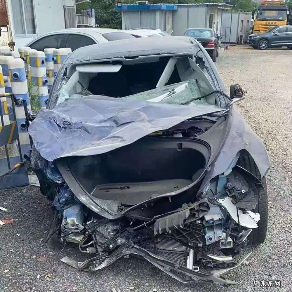 特斯拉失控真相 特斯拉刹车失灵是真的吗