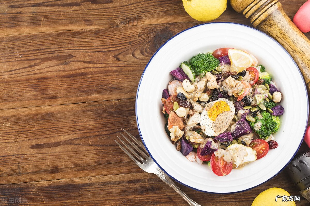 减脂增肌一日三餐怎么吃 健身食谱减脂增肌男三餐