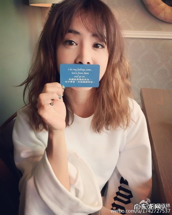 蔡依林整容前后对比照片 蔡依林整容到底整了哪些地方