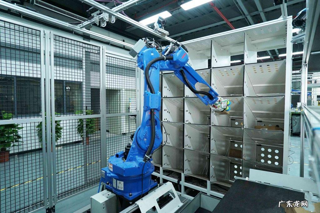 新物流时代智慧仓储核心设备一览 智能仓库设备有哪些