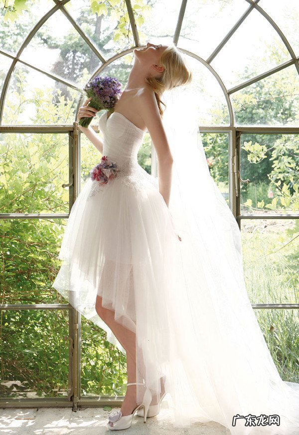 适合小个子的三种婚纱款式 个子矮穿什么婚纱好看