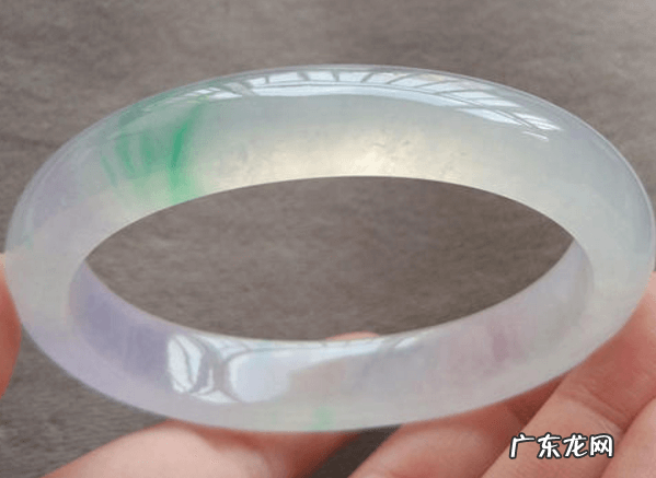 教你识别翡翠的真面目的方法 抖音直播间的翡翠能买吗