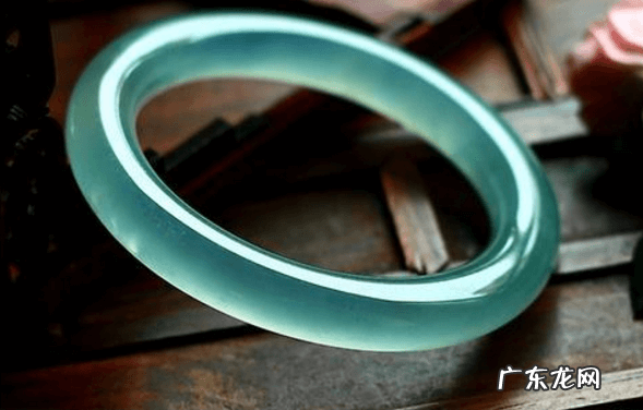 教你识别翡翠的真面目的方法 抖音直播间的翡翠能买吗