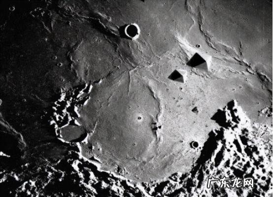 月球上三眼女尸真实身份知乎 月球上三眼女尸真实身份