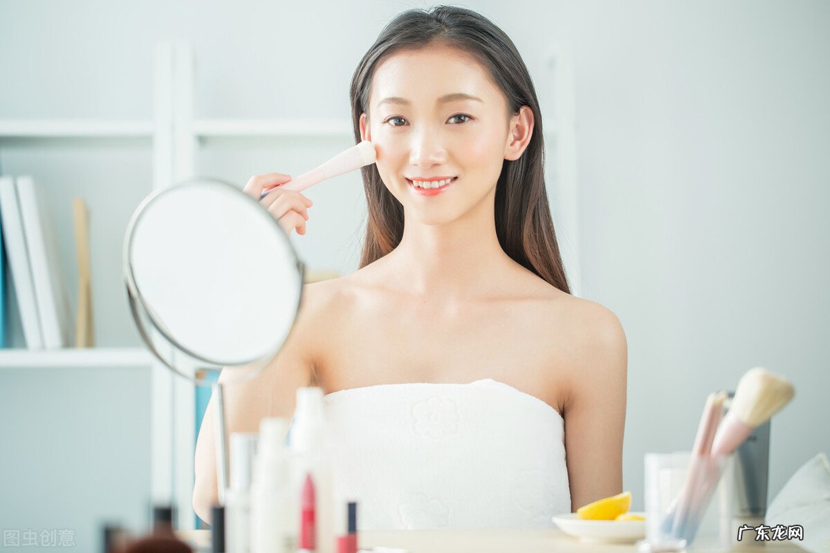 先用隔离还是用防晒霜 隔离霜与防晒霜的区别是什么