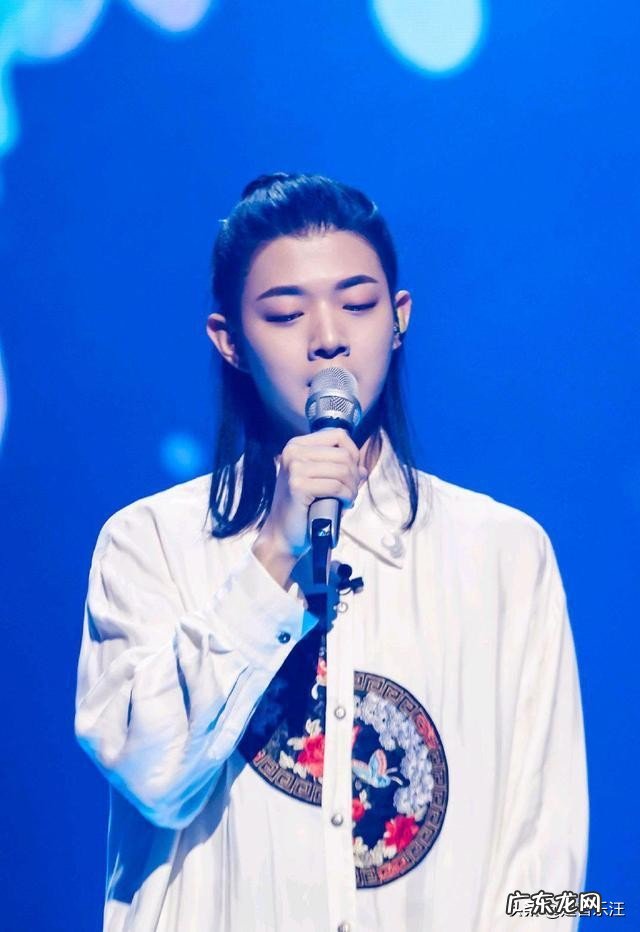 霍尊抄袭事件曝光 《卷珠帘》抄袭的日本歌叫什么名字