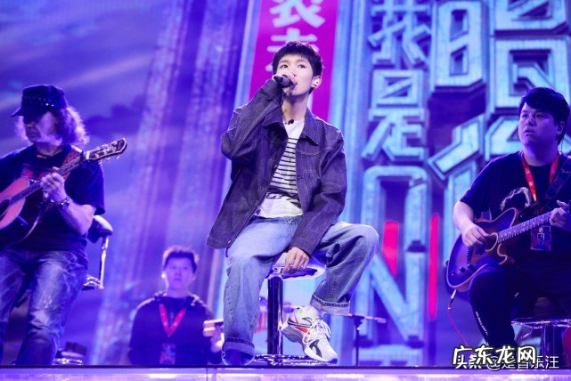 霍尊抄袭事件曝光 《卷珠帘》抄袭的日本歌叫什么名字