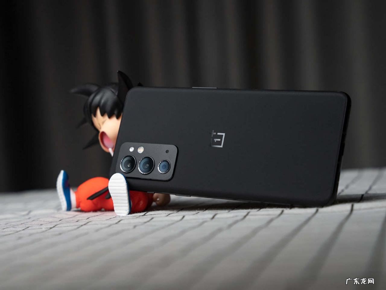 4款性价比手机介绍 2021年3000元手机推荐