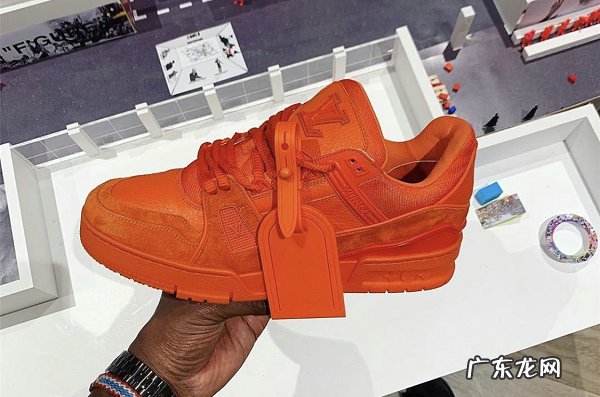 全球奢侈品鞋子品牌排行榜前十名 鞋服奢侈品牌排行榜