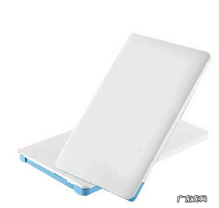 移动电源安全使用指南 移动电源充电宝突然爆炸怎么回事