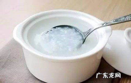 小狗狗牙龈肿胀二个月一直不大好应该怎么办？