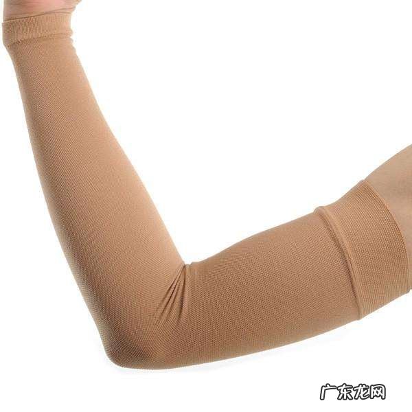 运动穿紧身衣有什么用？运动紧身裤的优点分析