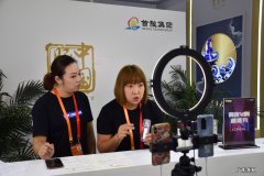 一个网红就欠税600多万！网红主播是有多挣钱？