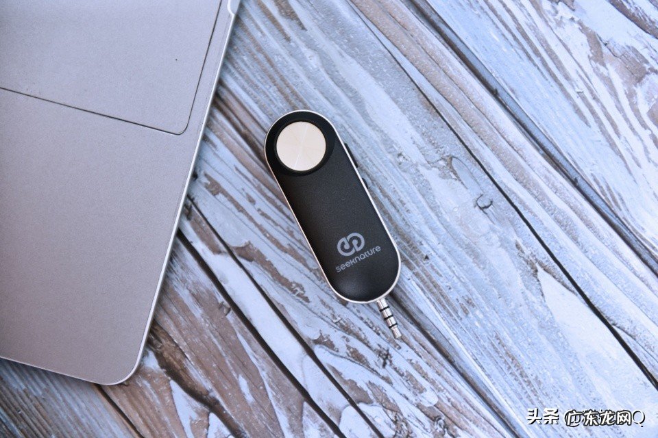 新人直播必入耳机推荐 手机直播买什么耳机好