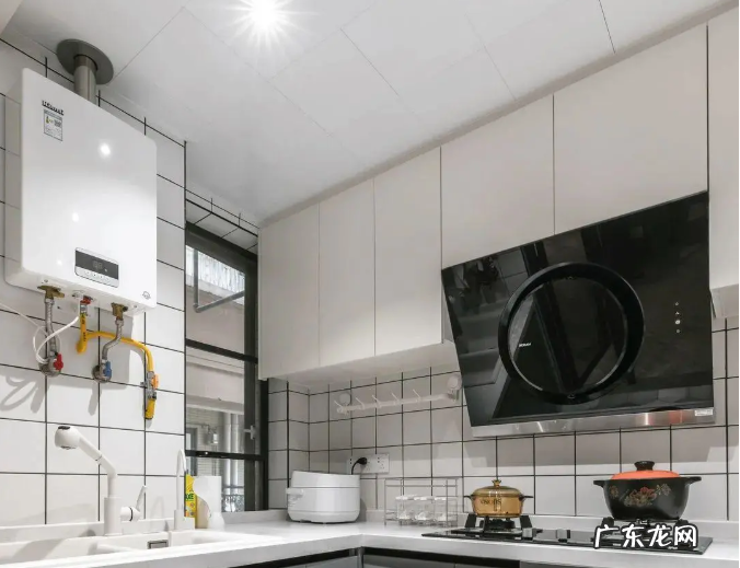 厨房灶台的标准高度 家里的炉灶高度一般多少