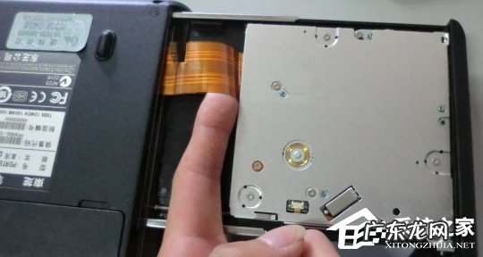 为什么笔记本光驱读不出来 Win8笔记本光驱不读盘怎么办