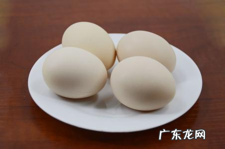 正在减肥,晚上吃鸡蛋合适吗?它的热量是多少?