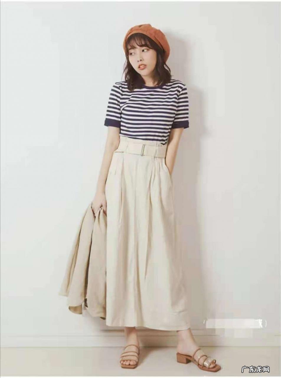 女生必学的穿衣搭配技巧 文艺女青年怎么穿衣打扮