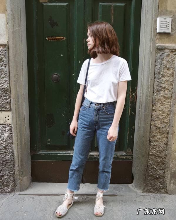 今年很火的小雏菊穿搭，适合身材有点微胖的女生吗？