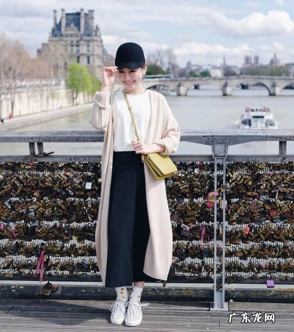 今年很火的小雏菊穿搭,适合身材有点微胖的女生吗?