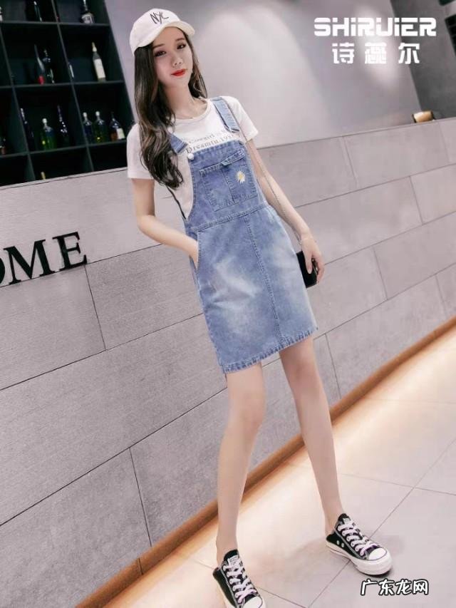 今年很火的小雏菊穿搭，适合身材有点微胖的女生吗？