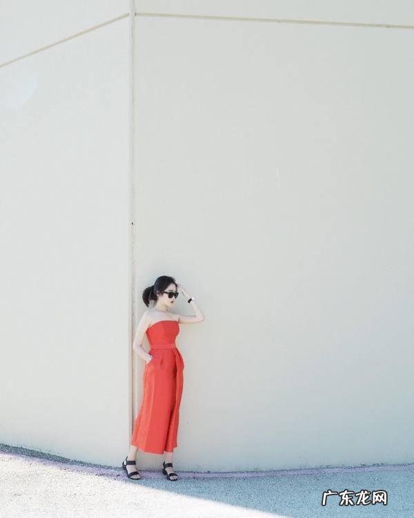 今年很火的小雏菊穿搭,适合身材有点微胖的女生吗?