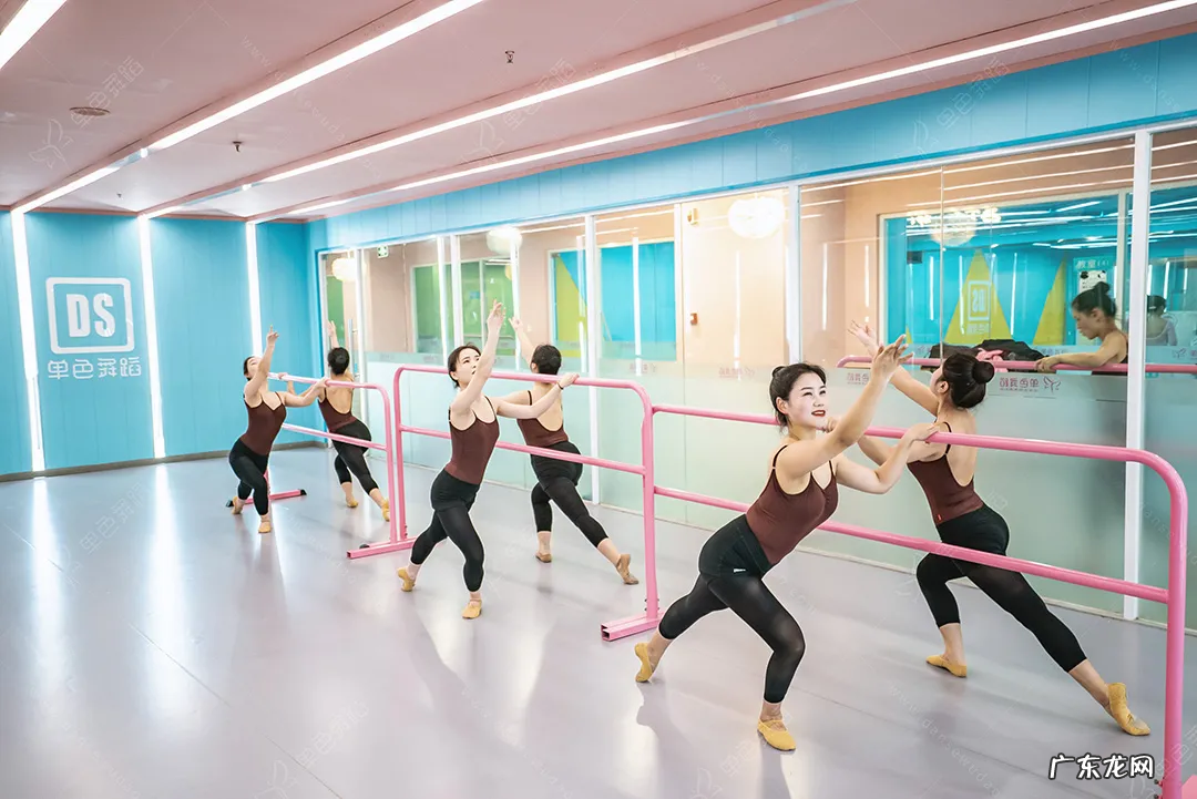 零基础学习舞蹈5个建议 新手学跳舞怎么练