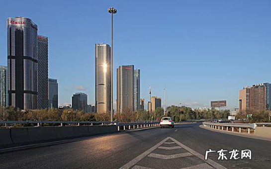 菲尔普斯曲线是什么?它和菲利普斯曲线有什么区别呢?