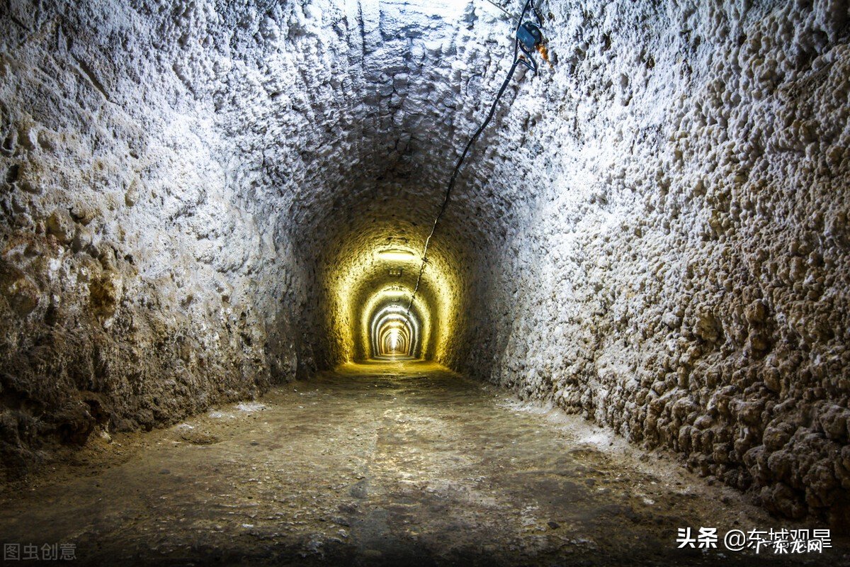 穿丝袜有时候会脚臭怎么办 为什么有的袜子穿着臭脚